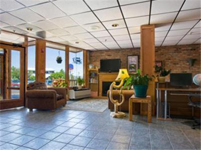Howard Johnson By Wyndham הלנה מראה פנימי תמונה